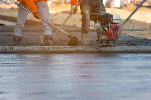 Best Concrete Contractor Near Me  in Pomona, CA